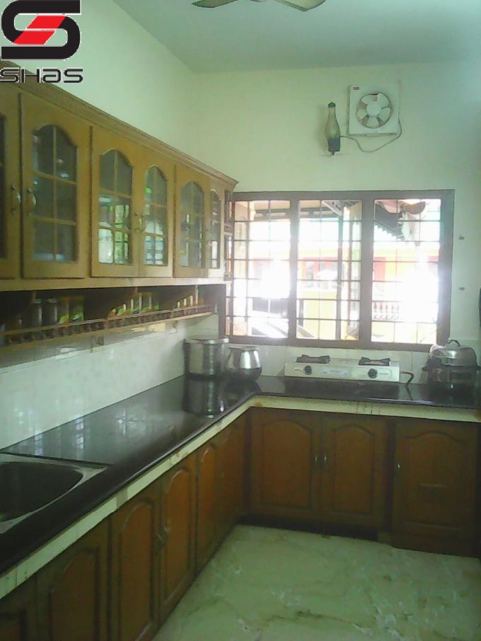 Villa for sale in Kalamassery, Ernakulam 