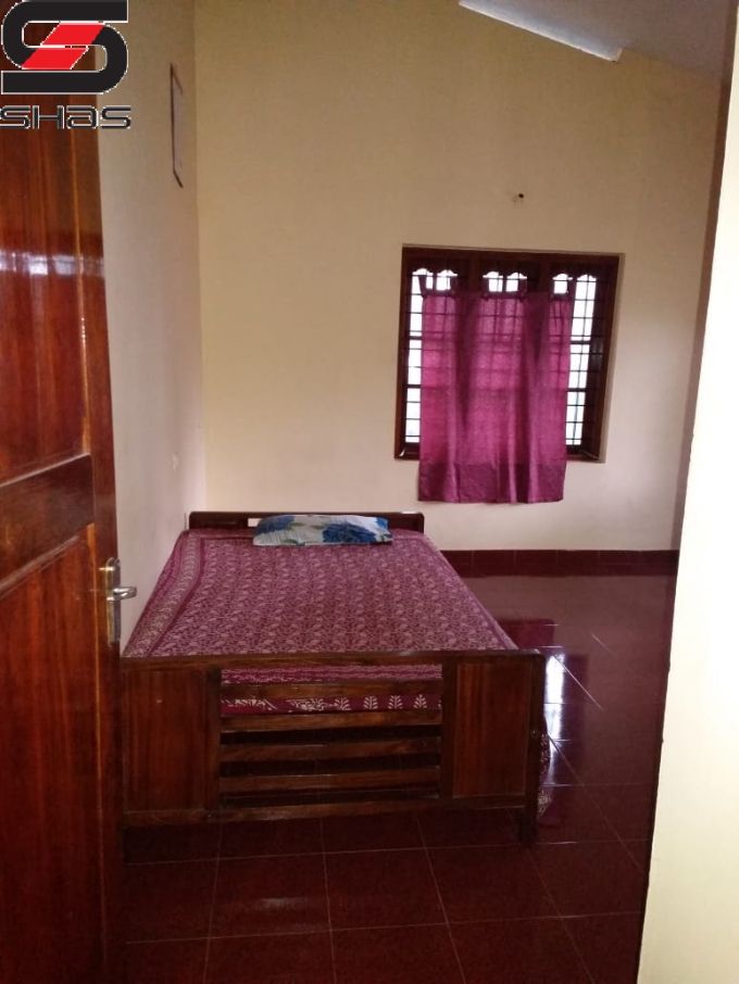 5 BHK house for sale in Pullurampara, Kozhikode Kerala