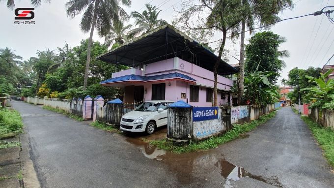 2 BHK house for sale in Punkunnam, Thrissur