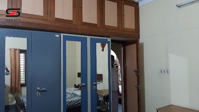 1 Acre land with 3 BHK house for sale in Sreekrishnapuram, Palakkad