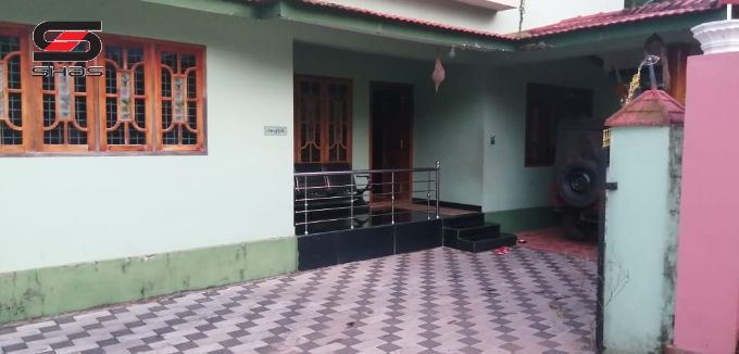 4 BHK house for sale in Chirakkal, Kannur
