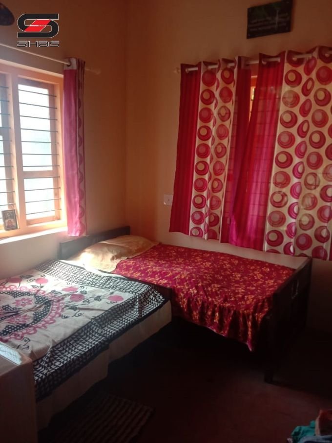 Land with a house for sale in Kumbdaje, Kasaragod