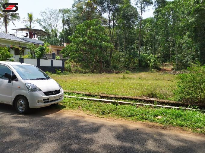 House plot in Aloor, Kottayam for sale